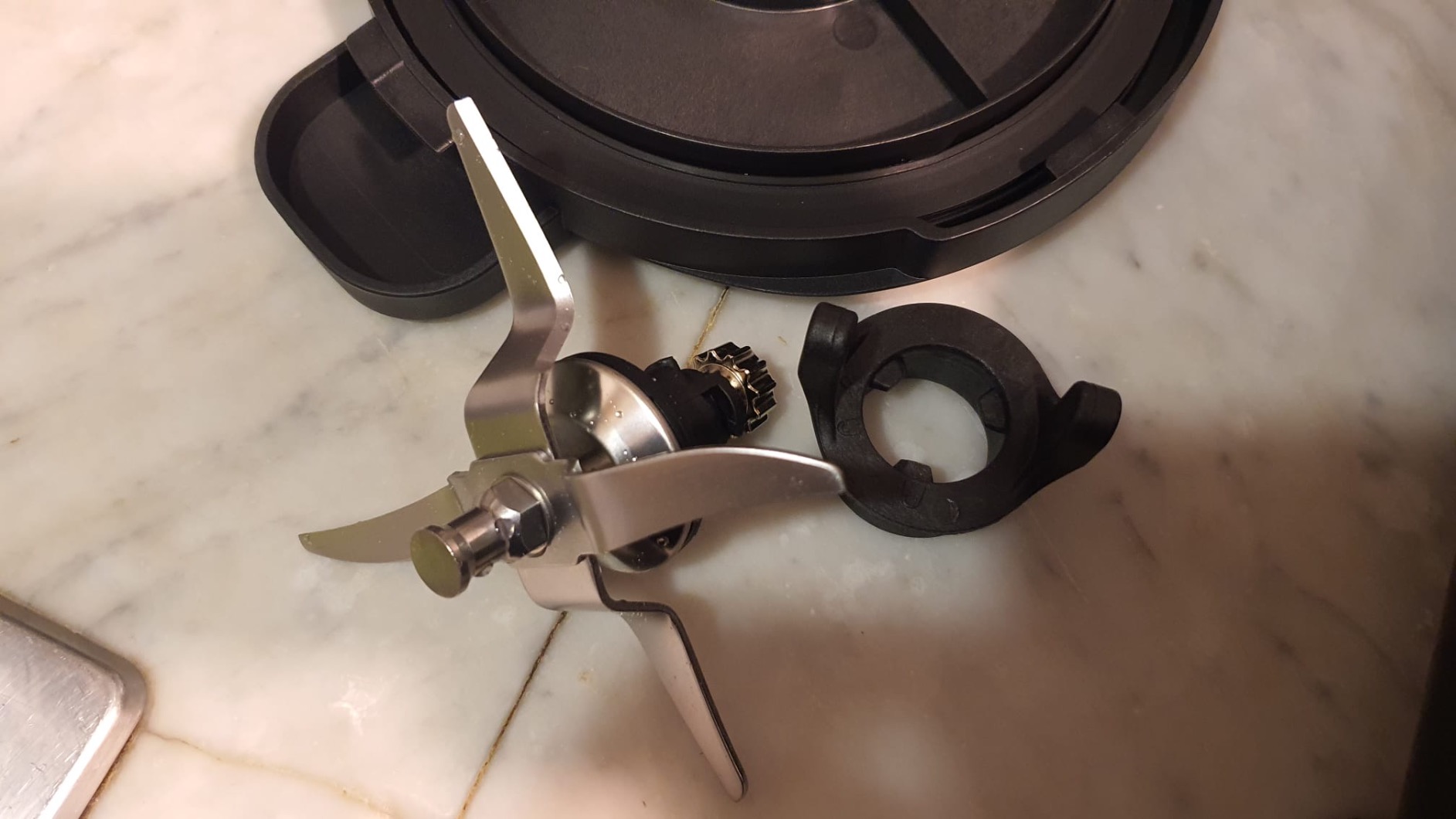 Ufesa TotalChef RK5 robot da cucina con cottura 3,5 l