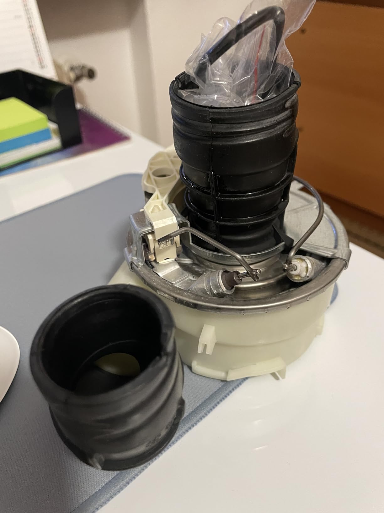 Electrolux Resistenza Lavastoviglie 230V 1800W con Guarnizione
