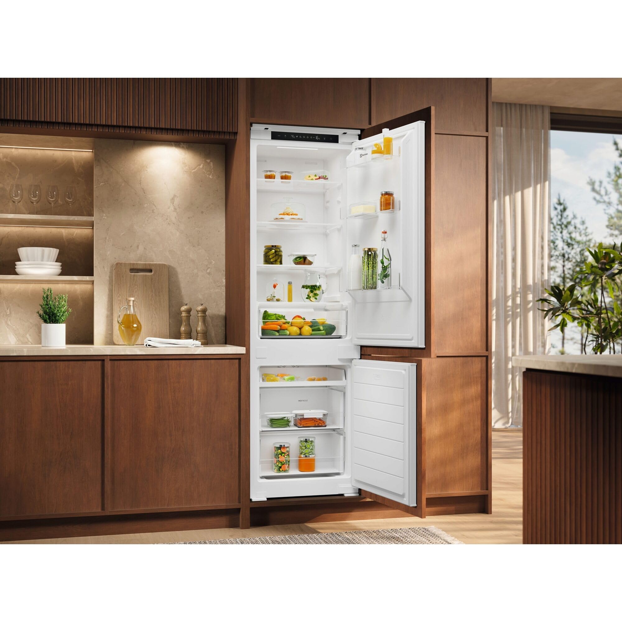 Electrolux Serie 300 ENN3CE18S0 frigorifero 178 cm