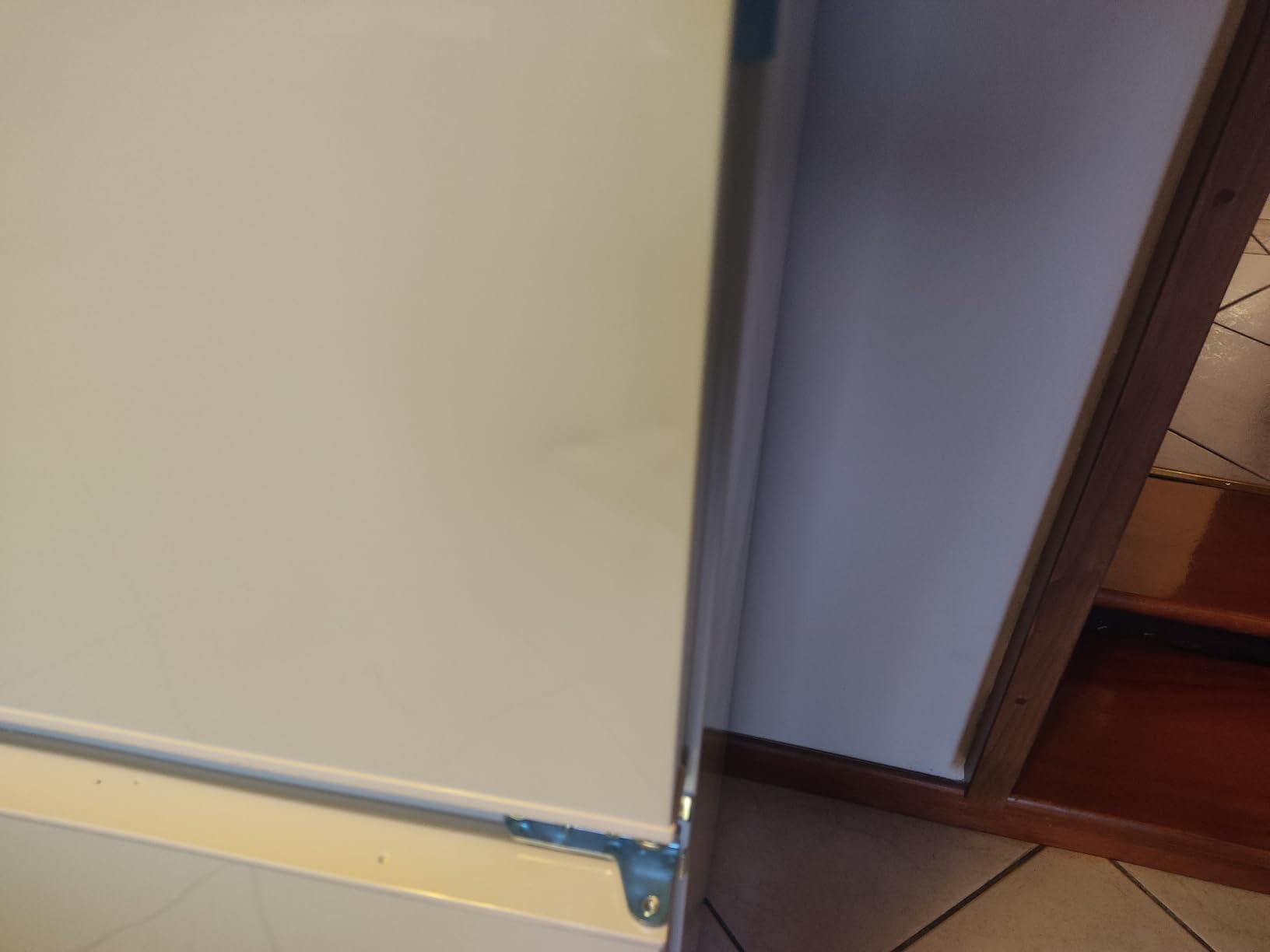 Electrolux LNN3CE18S frigorifero combinato incasso 253L