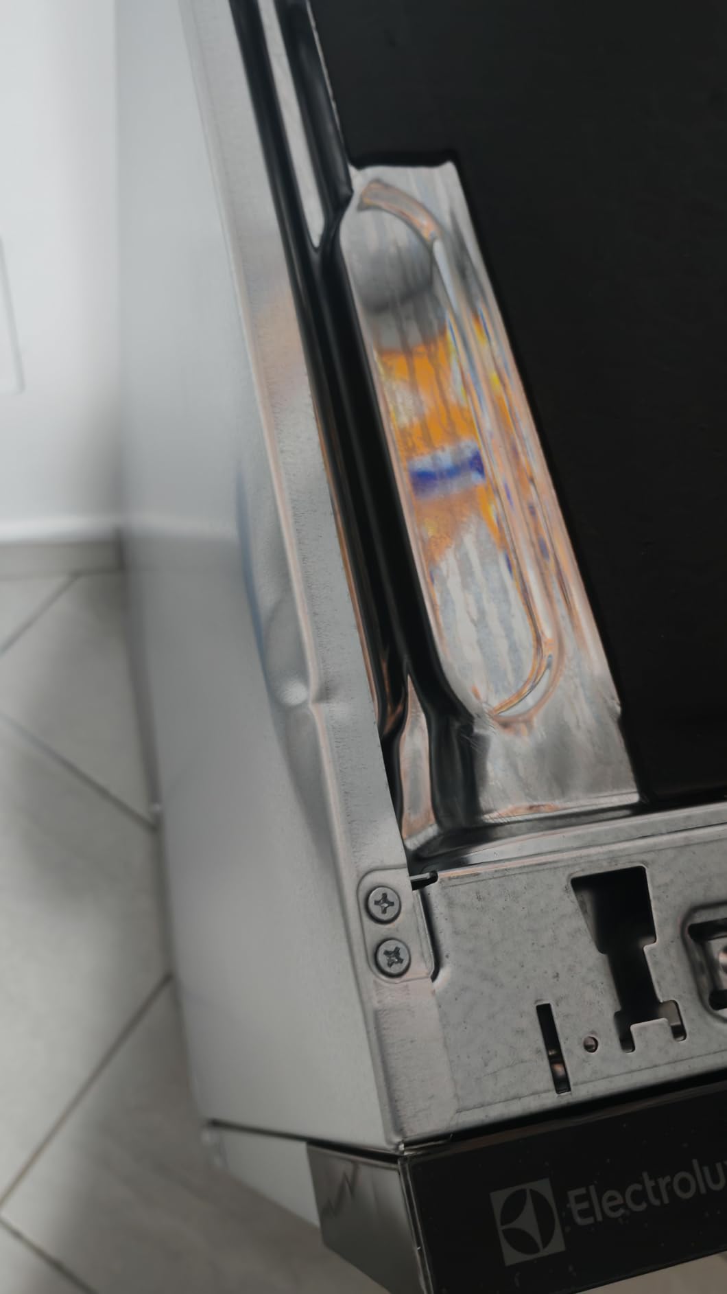 Electrolux Serie 600 EES47325L lavastoviglie incasso 13 coperti