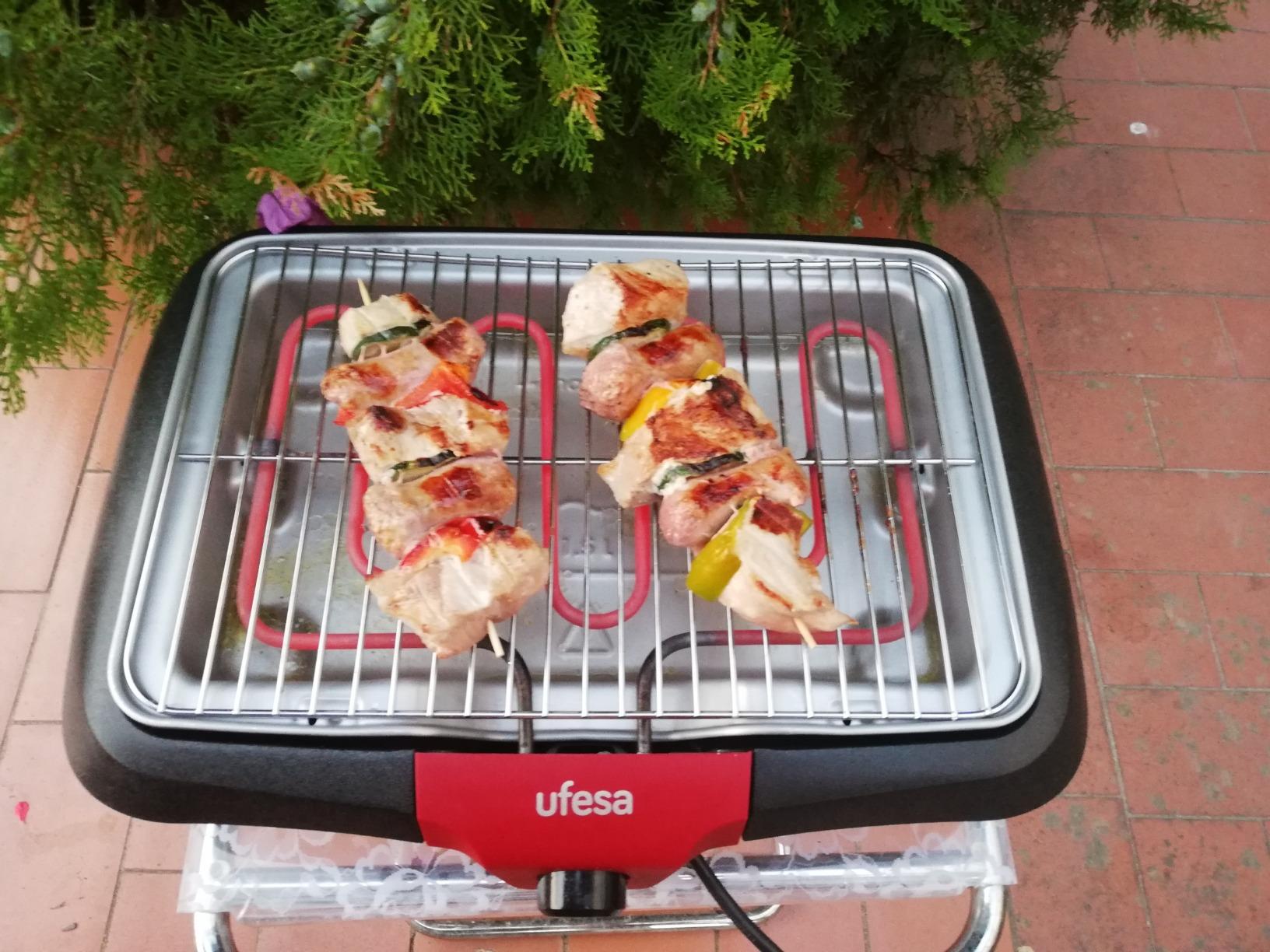 Ufesa BB7640 barbecue elettrico 2300 W senza fumo
