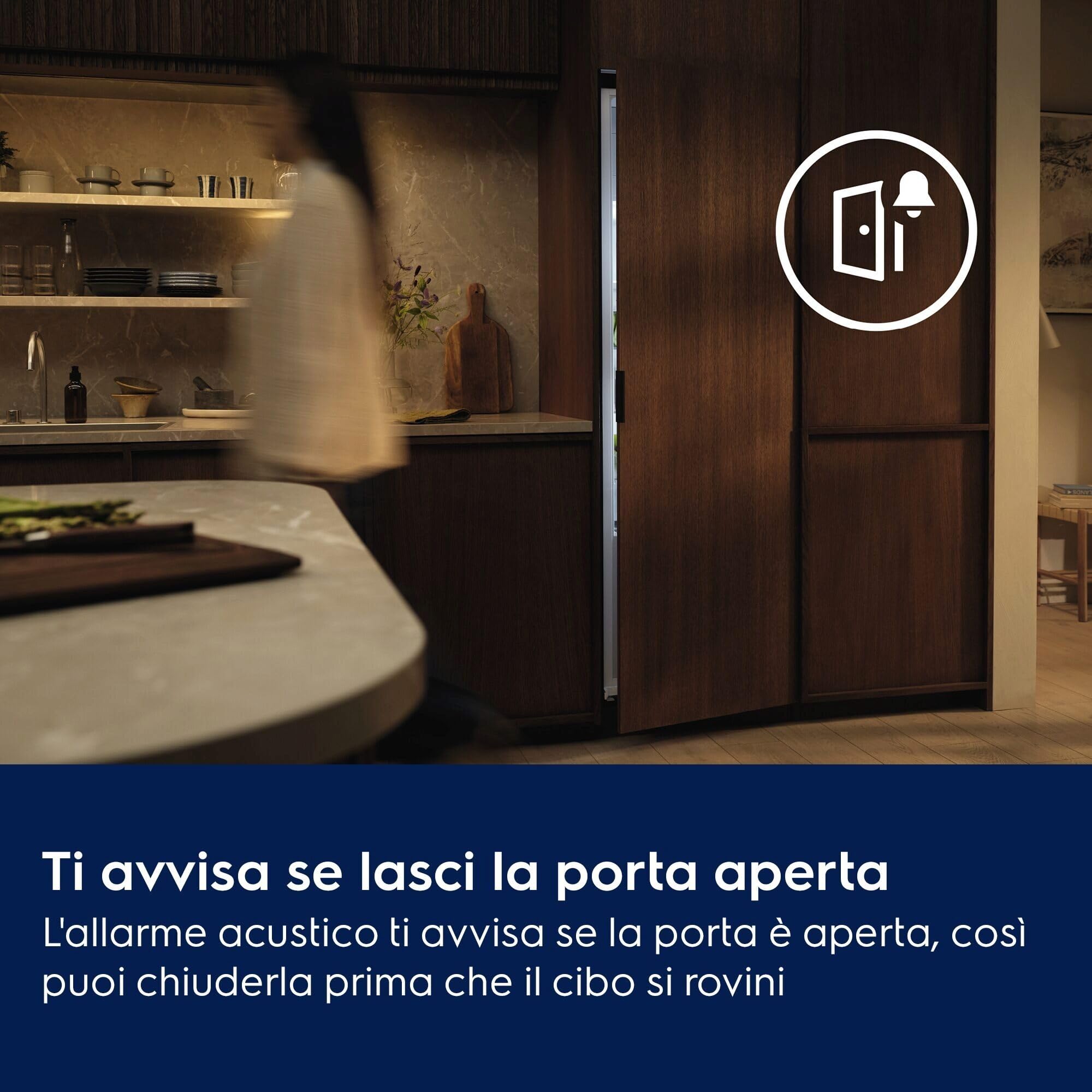 Electrolux Serie 700 EUA7NE18S congelatore incasso 212 L