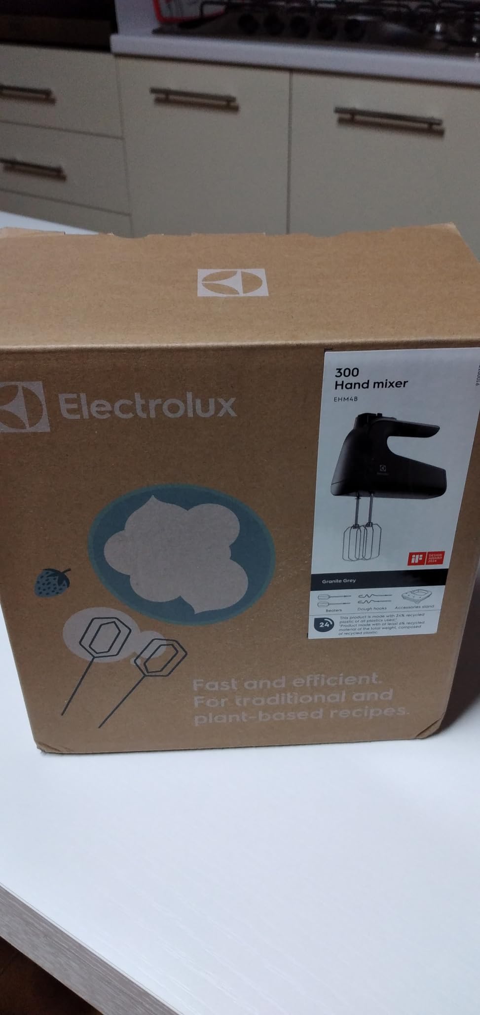 Electrolux Serie 300 EHM4B sbattitore noir 500 W
