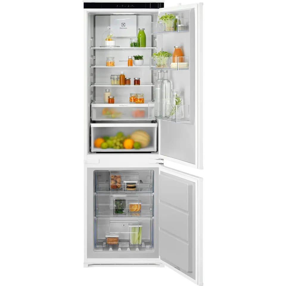 Electrolux ENA7CD18S0 frigorifero combinato incasso 177 cm