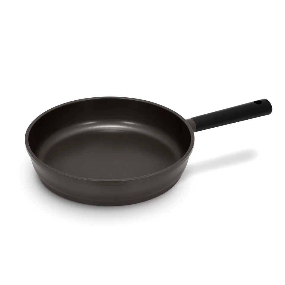 Cuckoo Kyndell CFP-B2810HGB padella antiaderente 28 cm titanio