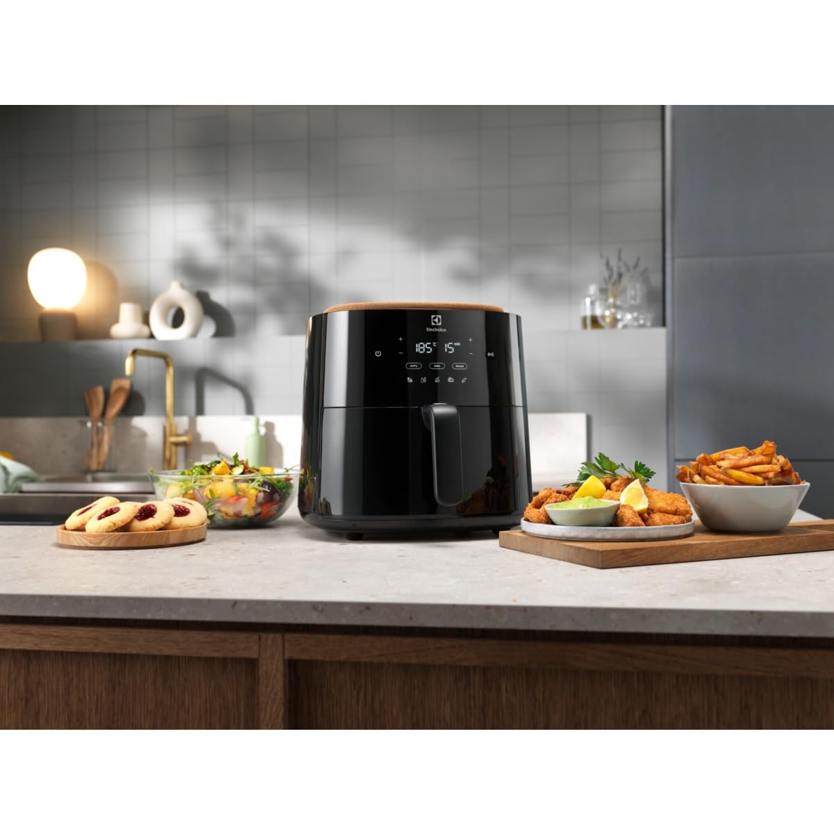 Electrolux EAF5B friggitrice ad aria 5 litri 1500W