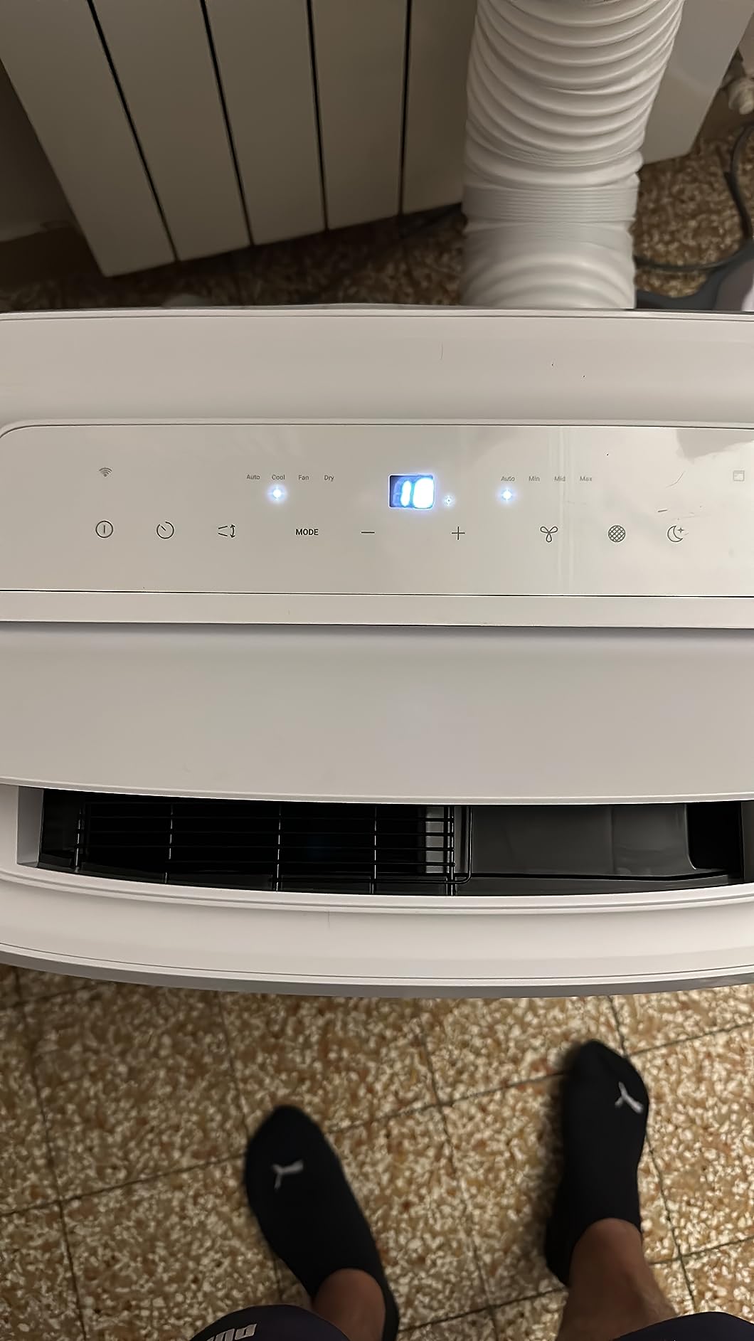 Electrolux Comfort 600 EXP26U339AW condizionatore portatile 9000 BTU