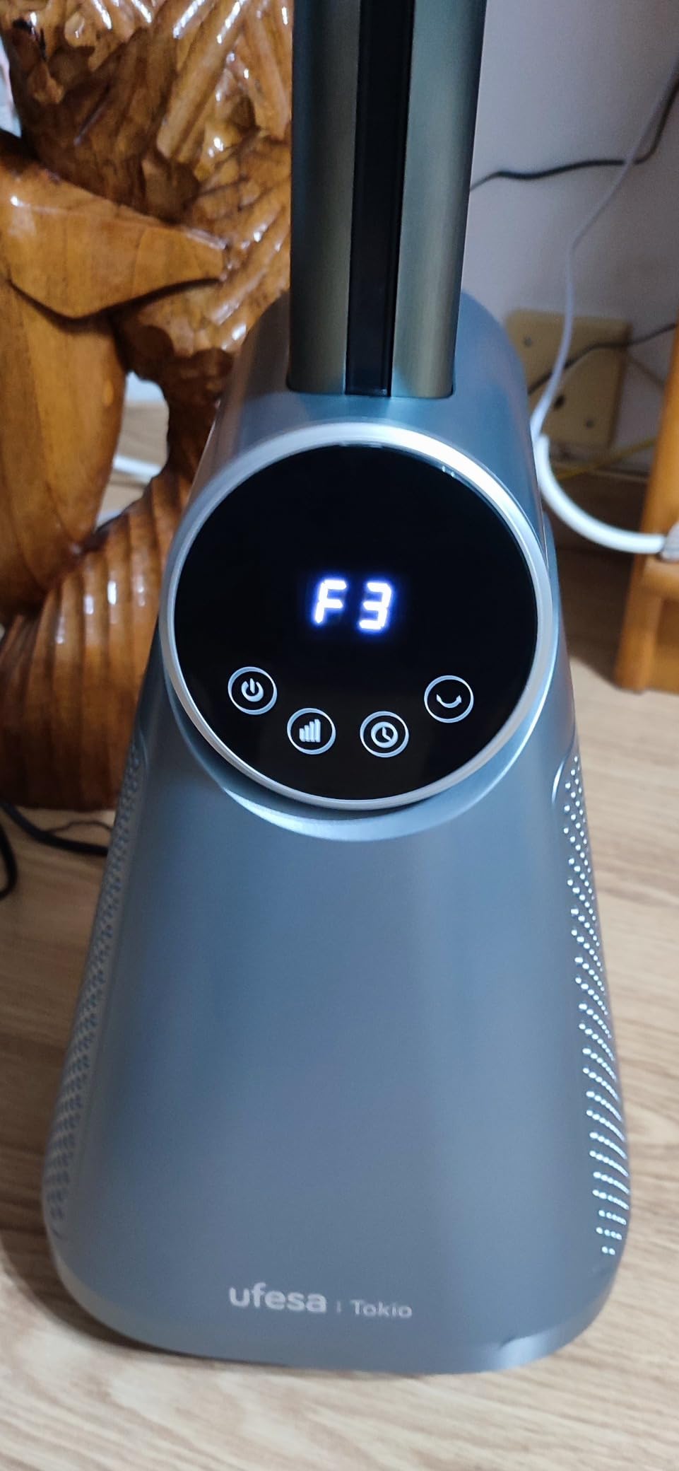 Ufesa TK50 ventilatore a torre senza pale 50W 97 cm