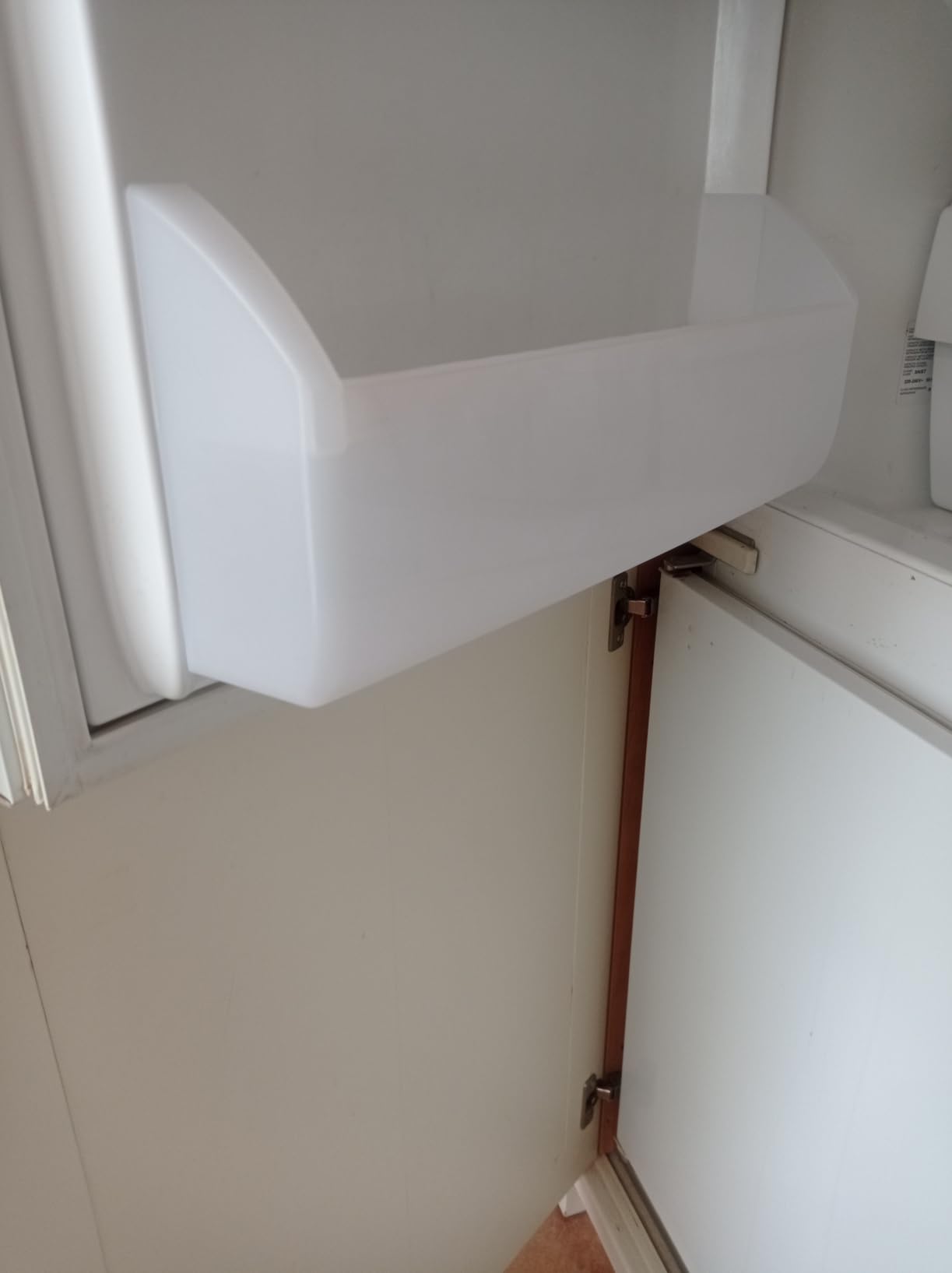 Electrolux Balconcino Frigo Porta Bottiglie 43,5 cm Plastica