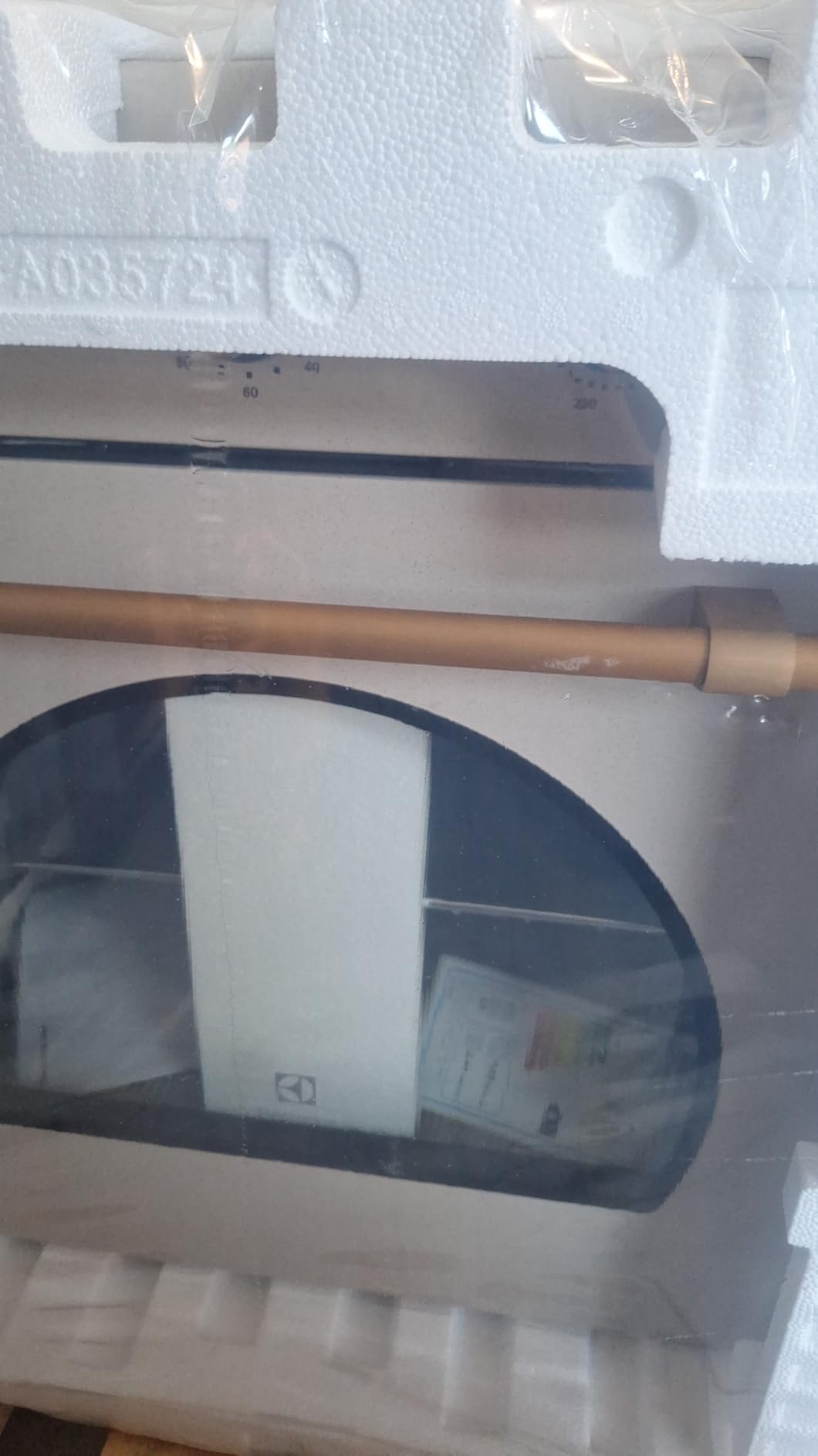 Electrolux ROB2201AON forno multifunzione 68 L sabbia