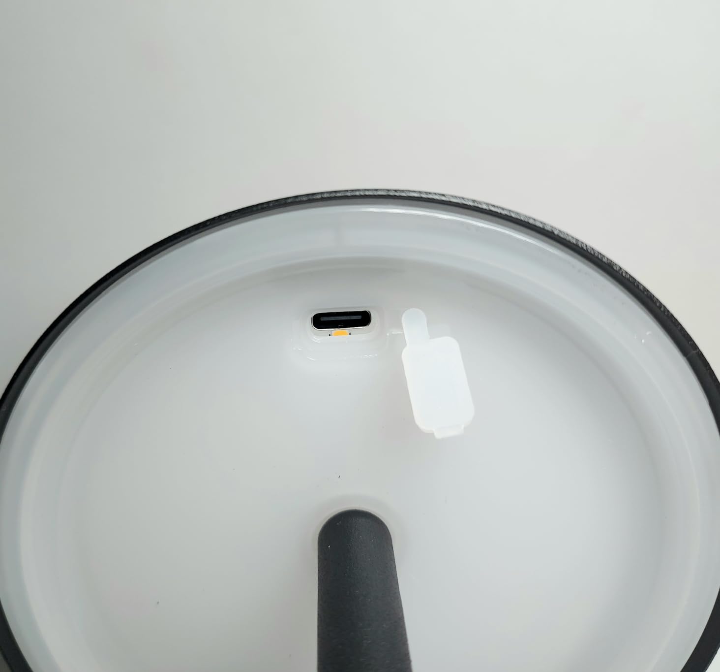 WOWDSGN lampada da tavolo senza fili nera LED ricaricabile