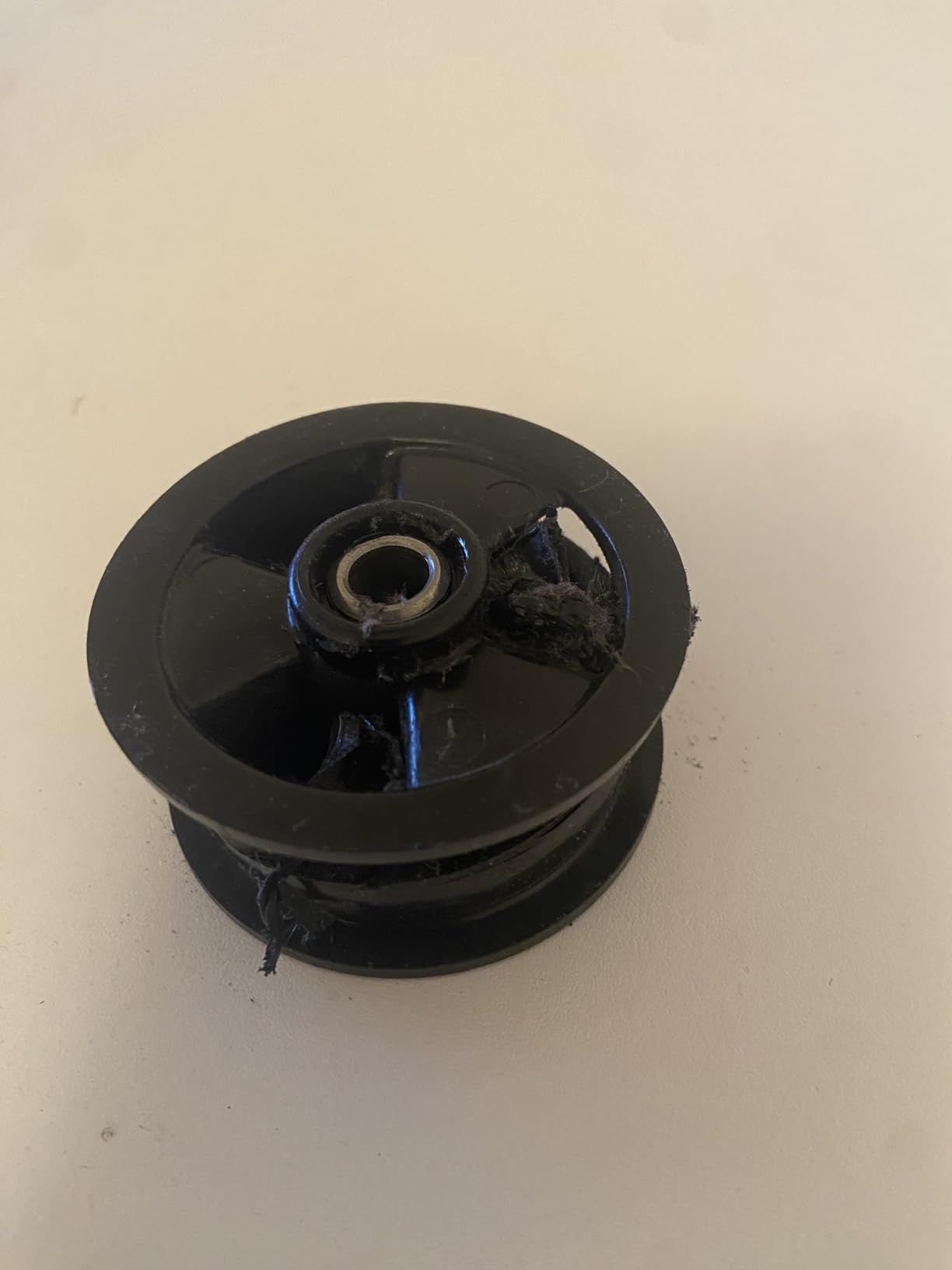 Electrolux 1000047680-000 rullo tendicinghia asciugatrice nero