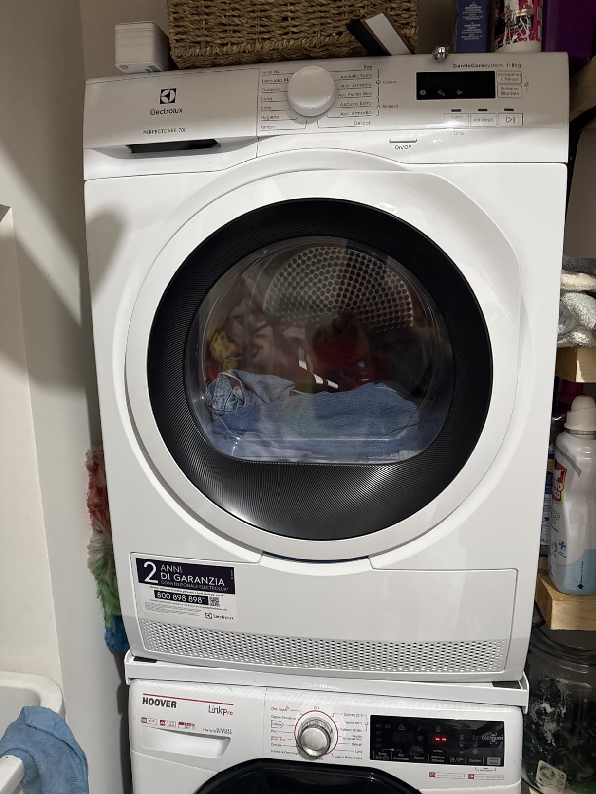 Electrolux Serie 700 EW7H583W asciugatrice pompa calore 8 kg