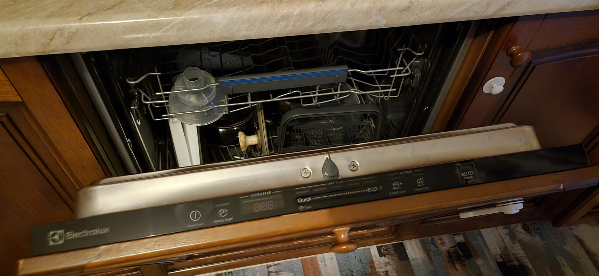Electrolux Serie 600 EES47325L lavastoviglie incasso 13 coperti