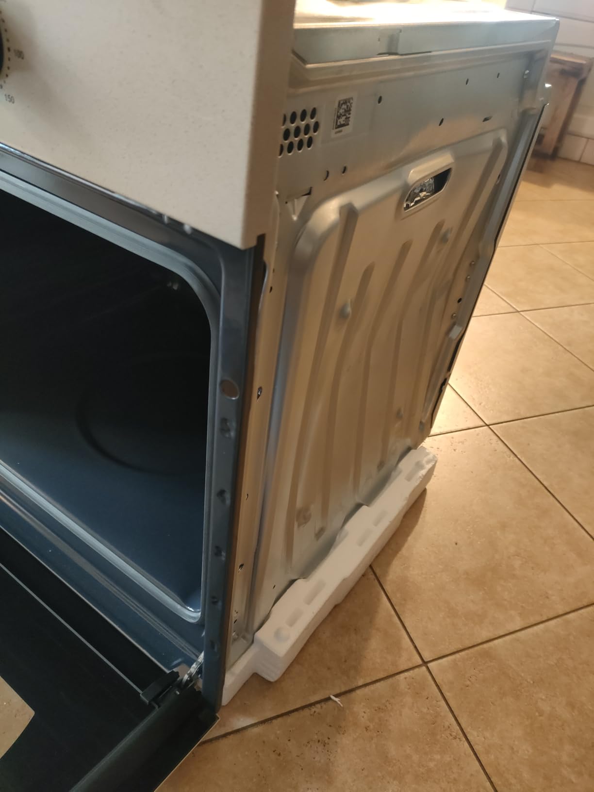 Electrolux ROB2201AON forno multifunzione 68 L sabbia