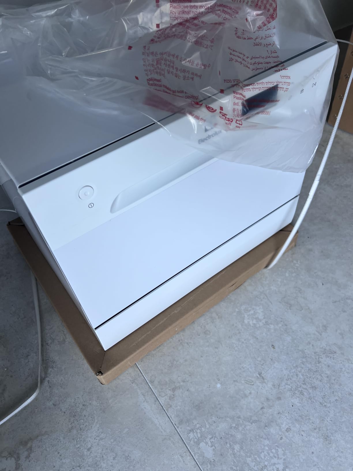 Electrolux ESF2400OW lavastoviglie da tavolo bianca 6 coperti