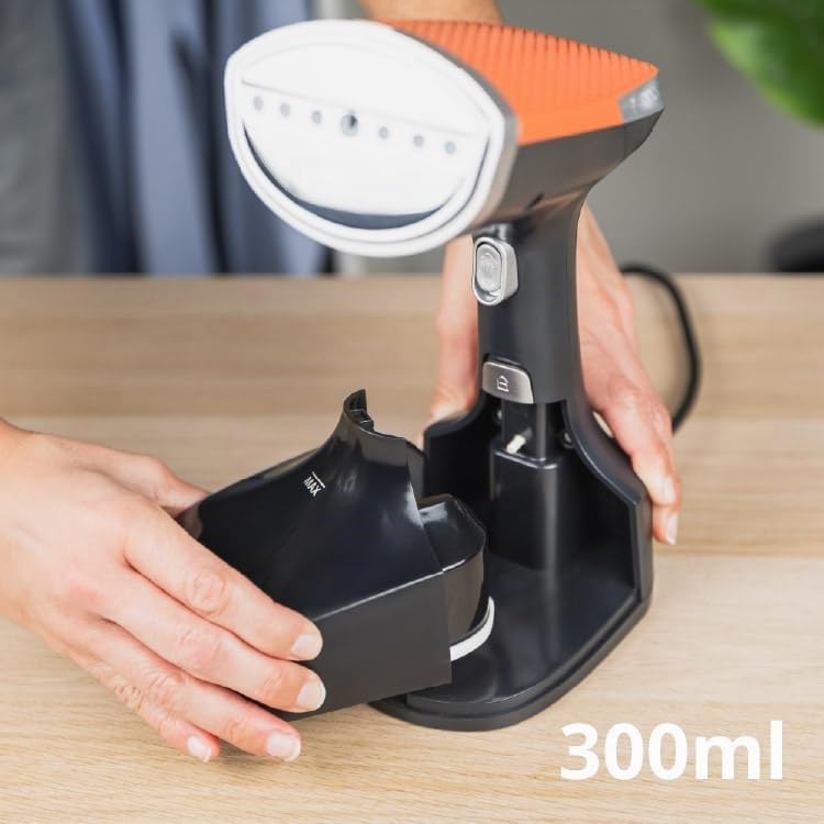 Ufesa Easy Care stiratore verticale vapore 1700W 300 ml