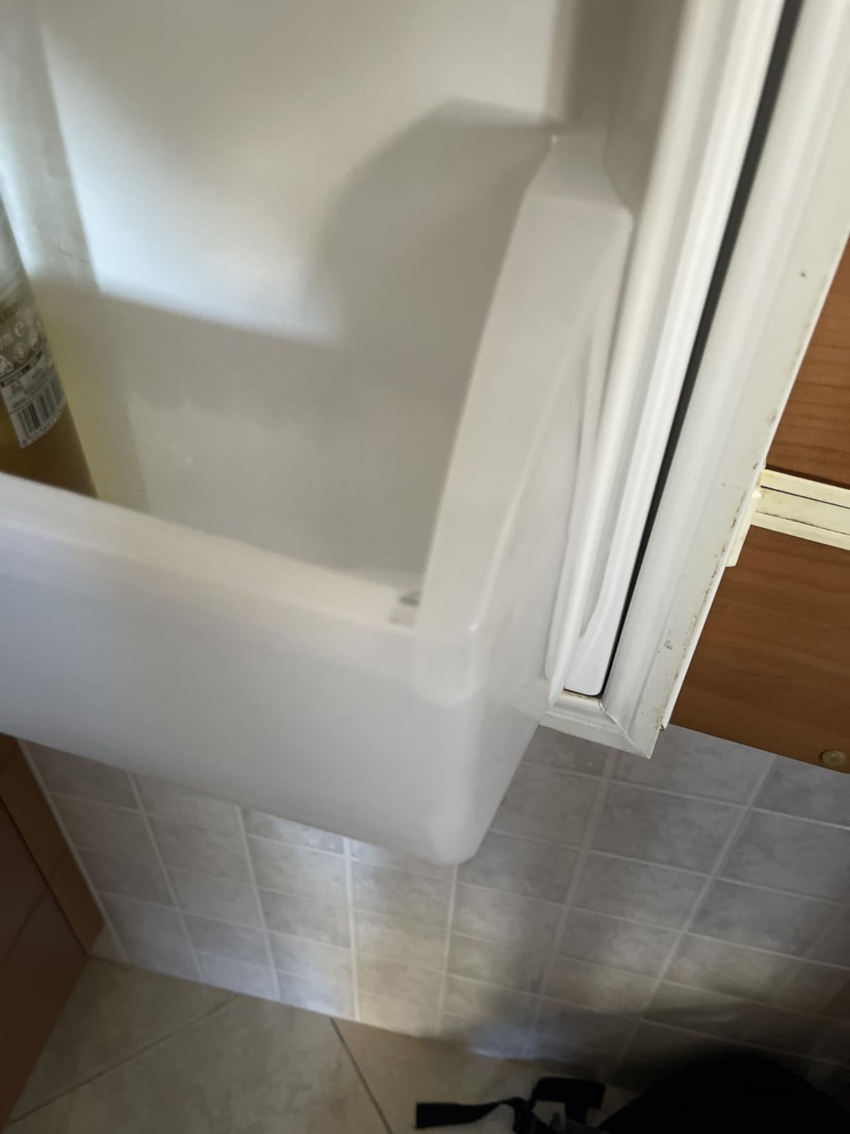 Electrolux Balconcino Frigo Porta Bottiglie 43,5 cm Plastica