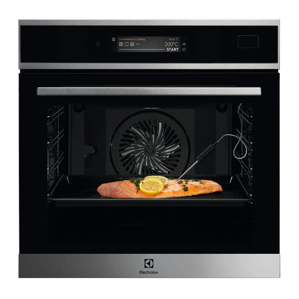 Electrolux SteamBoost EOB9S21WX forno incasso 70 L inox