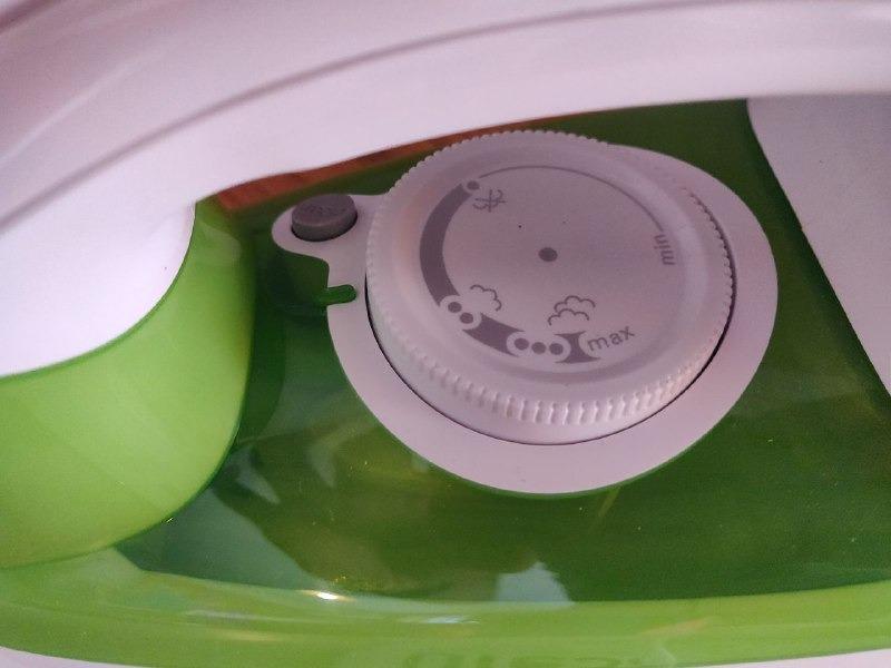 Ufesa PV3500 ferro da stiro a vapore 2400 W colpo 200 g