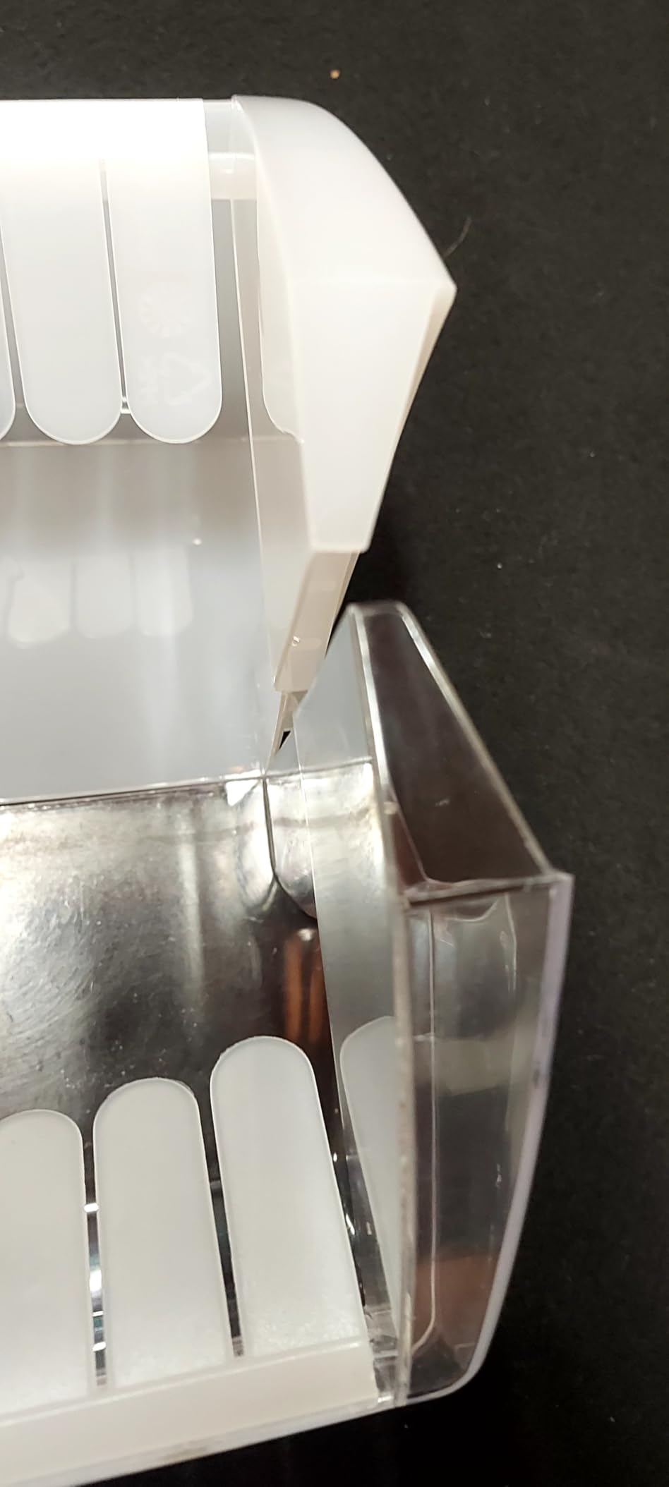 Electrolux Balconcino Frigo Porta Bottiglie 43,5 cm Plastica