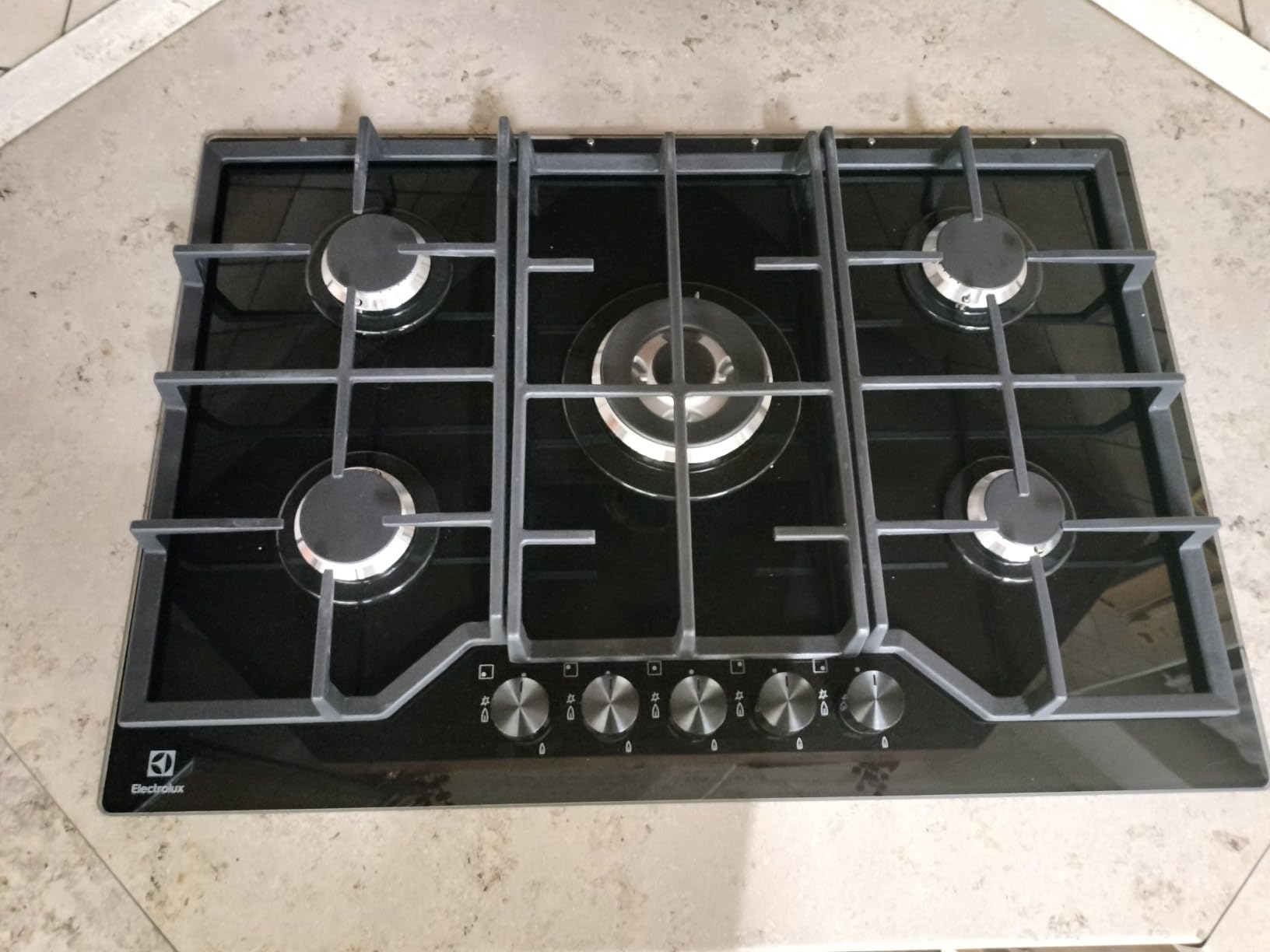 Electrolux Serie 600 EGG7536K piano gas 75 cm nero 5 fuochi