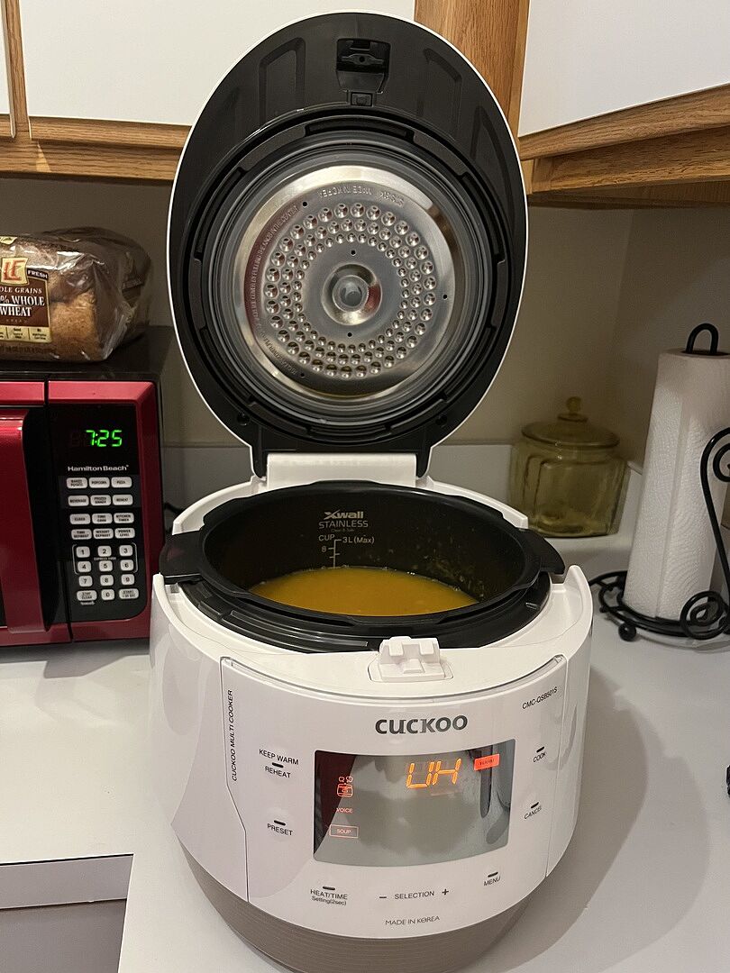 Cuckoo CMC-QSB501S multicooker 5 qt pressione