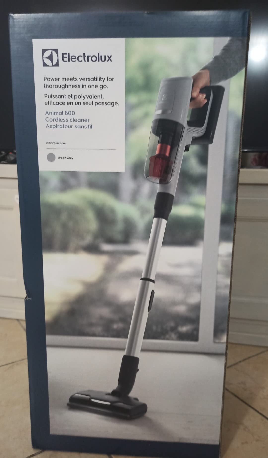 Electrolux Ultimate 800 EP81AB25UG scopa elettrica grigia